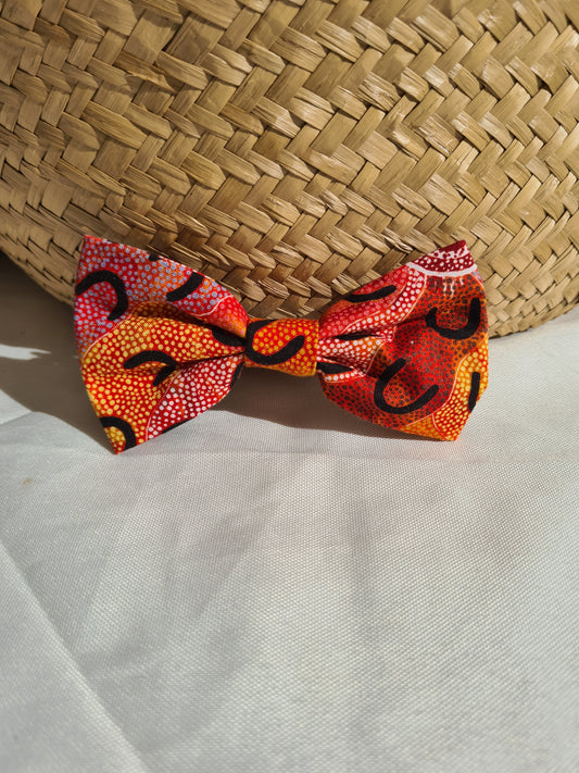 Women Dreaming - Hair Bow