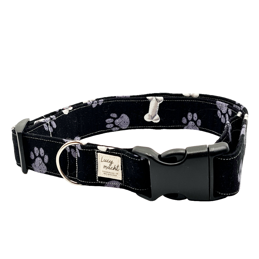 Bones and Paws - Adjustable Dog Collar