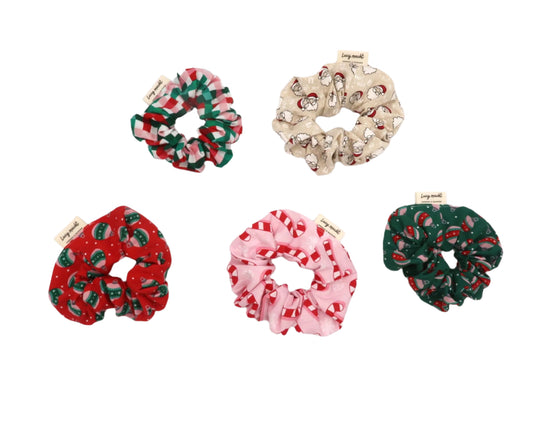 Christmas Santa Heads - Scrunchie